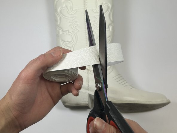 How to Reinforce a Cowboy Boot Heel: step 5, image 2 of 3