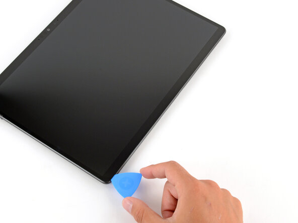 Microsoft Surface Pro 8 Screen Replacement, Separate the bottom edge adhesive: step 12, image 2 of 3