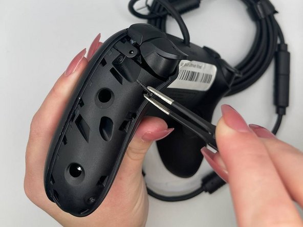 8BitDo Ultimate Wired Bumper Replacement: crwdns2935265:03crwdnd2935265:03crwdnd2935265:03crwdne2935265:0