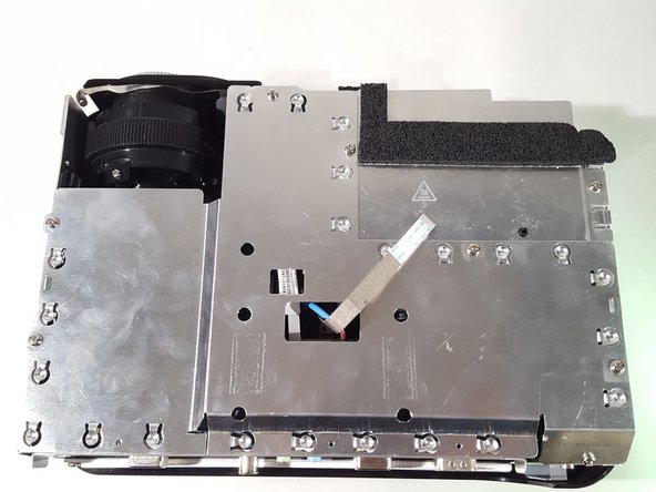 How to Get Rid of Fan Clicking Noises on a Toshiba TDP-XP2: crwdns2935265:03crwdnd2935265:02crwdnd2935265:02crwdne2935265:0