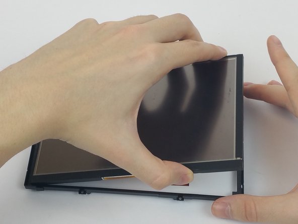 Garmin Dezl 760LMT Screen Replacement: crwdns2935265:07crwdnd2935265:02crwdnd2935265:03crwdne2935265:0