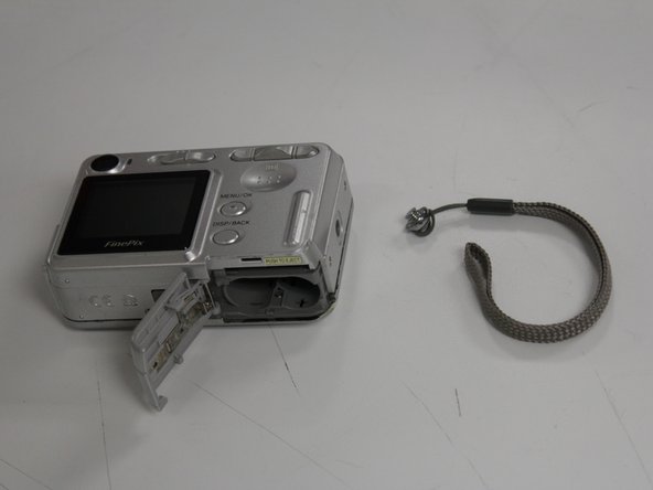 Fujifilm FinePix A350 Speaker Replacement: crwdns2935265:04crwdnd2935265:03crwdnd2935265:03crwdne2935265:0