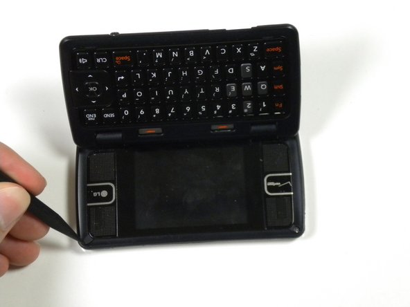 LG env2 vx9100 Front Keyboard Replacement, Front Panel: crwdns2935265:05crwdnd2935265:02crwdnd2935265:02crwdne2935265:0