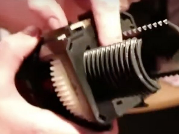 Understanding the brew unit in a fully automatic coffee machine: adım 11, 3 resimden 3.