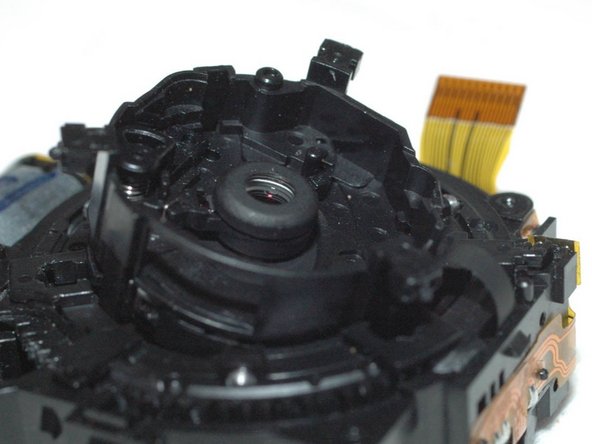 Repairing Casio Exilim EX-Z350 Lens mechanics, Disassemble lens (4): crwdns2935265:015crwdnd2935265:03crwdnd2935265:03crwdne2935265:0