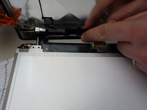 why! W650SZ LCD Screen Replacement, Remove the Connector Tape: crwdns2935265:08crwdnd2935265:02crwdnd2935265:03crwdne2935265:0