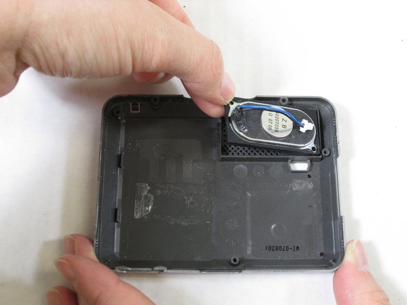 Garmin Nuvi 200 Teardown: crwdns2935265:011crwdnd2935265:02crwdnd2935265:02crwdne2935265:0