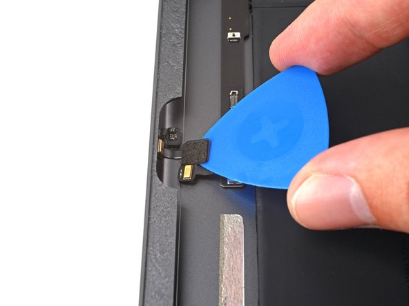 iPad 9 Microphone Assembly Replacement