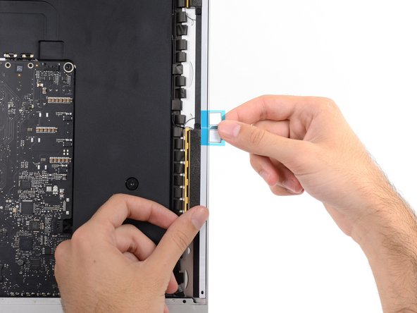 iMac Intel 27" Retina 5K Display 2020 Display Adhesive Replacement: crwdns2935265:09crwdnd2935265:02crwdnd2935265:02crwdne2935265:0