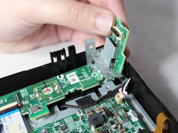 Kenwood DNX571HD LCD Touch Screen Replacement: crwdns2935265:010crwdnd2935265:02crwdnd2935265:02crwdne2935265:0