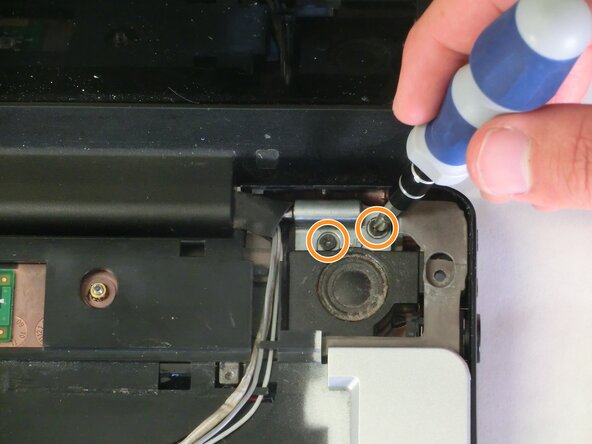 Toshiba Satellite A210 Fan Replacement: crwdns2935265:09crwdnd2935265:03crwdnd2935265:03crwdne2935265:0