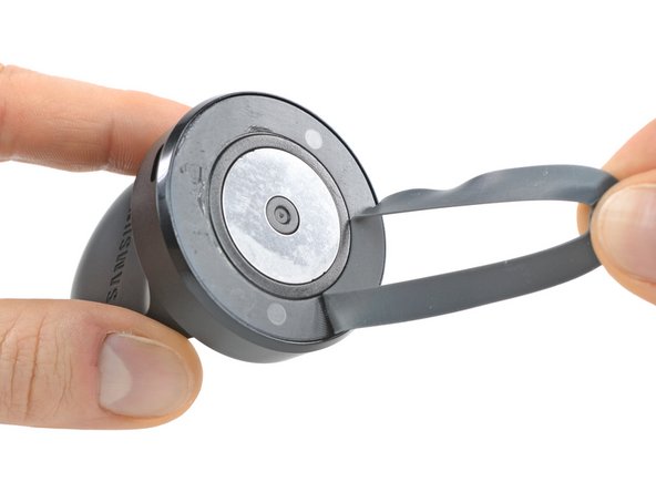 Samsung Galaxy Watch Teardown: crwdns2935265:016crwdnd2935265:02crwdnd2935265:03crwdne2935265:0