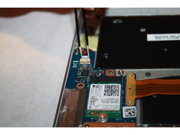 Asus Zenbook UX303L Keyboard Replacement: crwdns2935265:012crwdnd2935265:02crwdnd2935265:03crwdne2935265:0