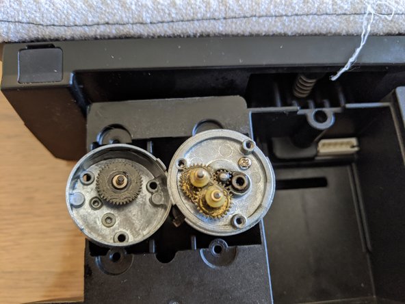 iRobot Braava 380t Teardown: crwdns2935265:010crwdnd2935265:02crwdnd2935265:02crwdne2935265:0