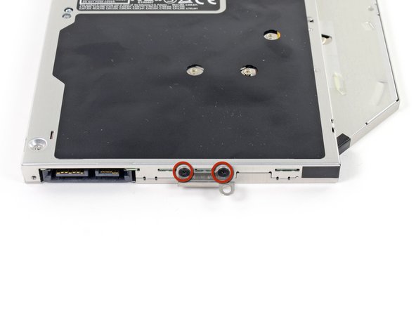 Installing MacBook Pro 17" Unibody Dual Drive, Optical Drive: crwdns2935265:013crwdnd2935265:03crwdnd2935265:03crwdne2935265:0