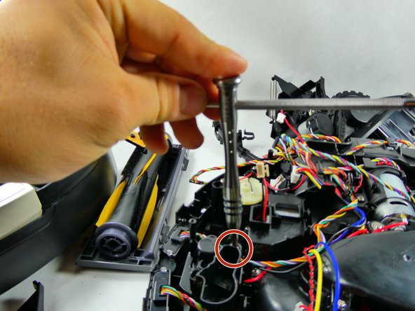 Shark IQ AV993 Front Caster Wheel Replacement, Front Caster Wheel: crwdns2935265:020crwdnd2935265:02crwdnd2935265:02crwdne2935265:0