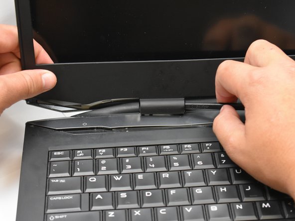 Alienware M17x Display Assembly Replacement: crwdns2935265:06crwdnd2935265:02crwdnd2935265:03crwdne2935265:0