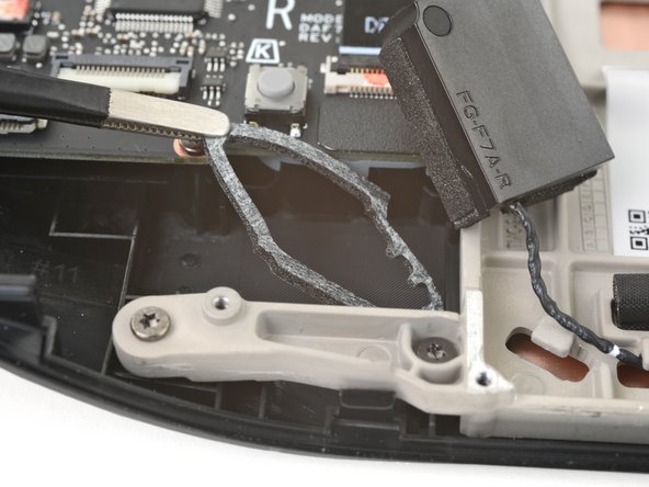 Steam Deck OLED Speakers Replacement, Remove the adhesive: passo 29, immagine 2 di 2