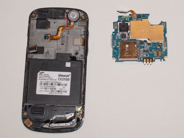 Samsung Solstice Rear Facing Camera Replacement, Motherboard Assembly: crwdns2935265:07crwdnd2935265:02crwdnd2935265:02crwdne2935265:0