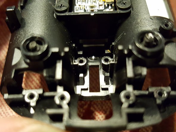 Logitech Anywhere Mouse MX Full Disassembly, Power switch board: 手順 13、 3の画像 2