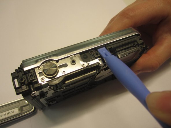 Olympus Stylus Tough-8010 LCD Screen Component Replacement: crwdns2935265:05crwdnd2935265:02crwdnd2935265:03crwdne2935265:0