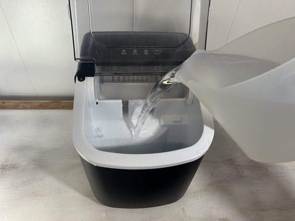 How to Descale a AGLUCKY HZB-12/H Countertop Ice Maker: crwdns2935265:06crwdnd2935265:02crwdnd2935265:03crwdne2935265:0