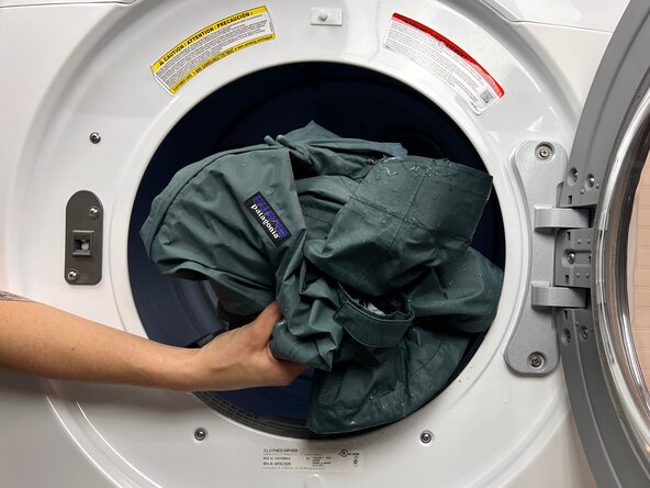 How to Reapply Durable Water Repellent (DWR) Coating, Tumble dry: crwdns2935265:06crwdnd2935265:03crwdnd2935265:03crwdne2935265:0