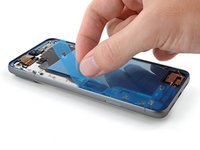 How to Apply New Screen Adhesive in Your Google Pixel 8