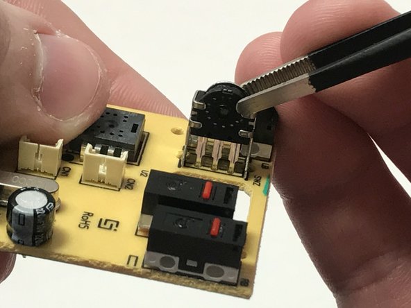 VicTsing Mouse Scroll Wheel Repair: step 7, image 1 of 2