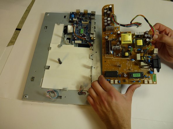 NEC LCD1770NX Power Input Replacement: crwdns2935265:019crwdnd2935265:02crwdnd2935265:02crwdne2935265:0