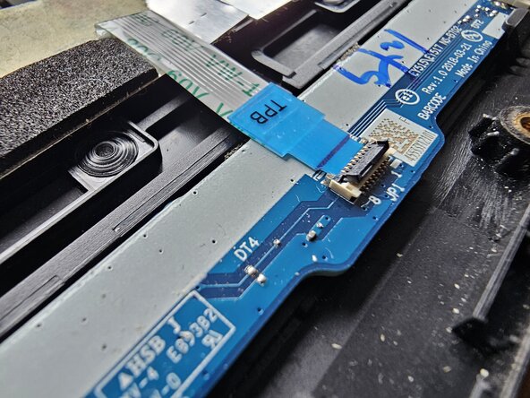 Lenovo Legion Y530-15ICH Upper Case with Keyboard Replacement, Remove the touchpad board (1/2): crwdns2935265:014crwdnd2935265:03crwdnd2935265:03crwdne2935265:0