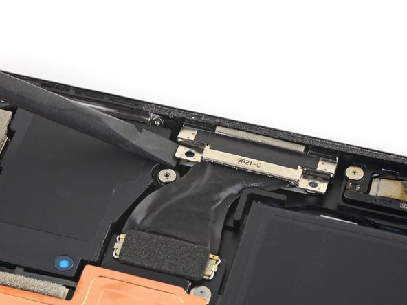 Microsoft Surface Pro X Surface Connect Port Replacement, Dislodge the Surface Connect port: passo 26, imagem 2 %32