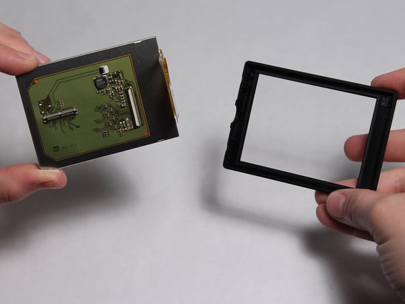 Nikon D5200 Screen Replacement: crwdns2935265:06crwdnd2935265:03crwdnd2935265:03crwdne2935265:0