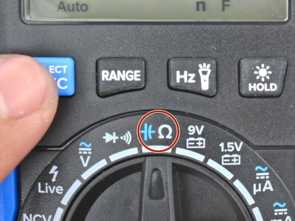 How to Make Advanced Measurements With a Multimeter, How to measure capacitance (small capacitors): crwdns2935265:07crwdnd2935265:02crwdnd2935265:03crwdne2935265:0