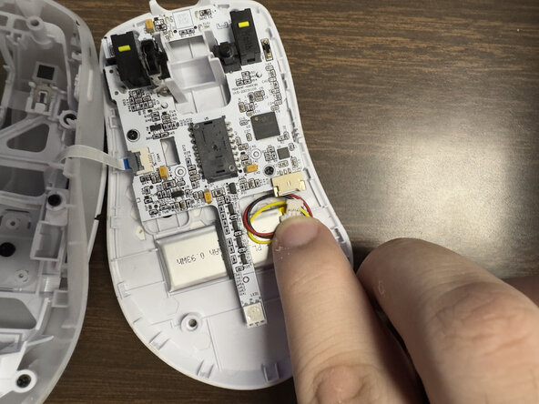 Turtle Beach Pure Air Battery Replacement, Motherboard: crwdns2935265:05crwdnd2935265:03crwdnd2935265:03crwdne2935265:0
