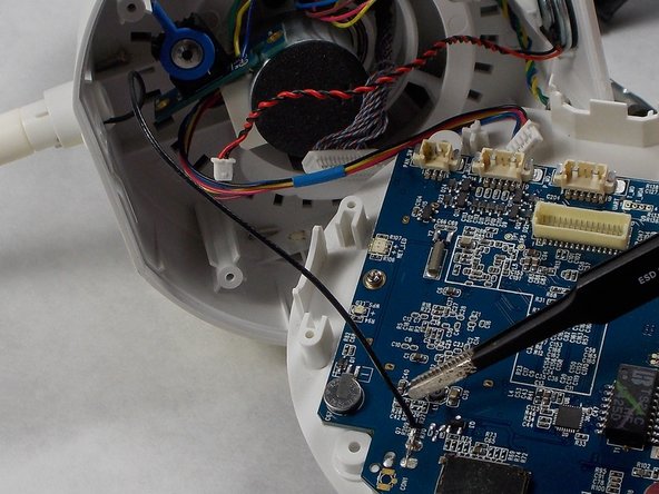 D-Link DCS-5222L WiFi Antenna Replacement: crwdns2935265:03crwdnd2935265:02crwdnd2935265:02crwdne2935265:0