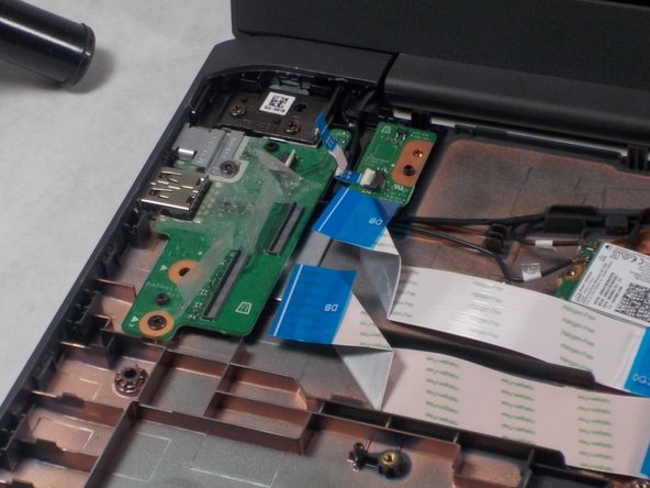 HP Chromebook 14-ca061dx Daughterboard Replacement: crwdns2935265:010crwdnd2935265:03crwdnd2935265:03crwdne2935265:0