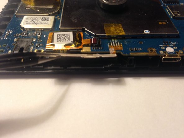 Amazon Fire 5th Generation Teardown, Volume Button cable: crwdns2935265:011crwdnd2935265:02crwdnd2935265:02crwdne2935265:0