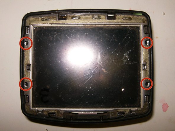 TomTom One 310 LCD and Touchscreen Replacement: crwdns2935265:03crwdnd2935265:03crwdnd2935265:03crwdne2935265:0