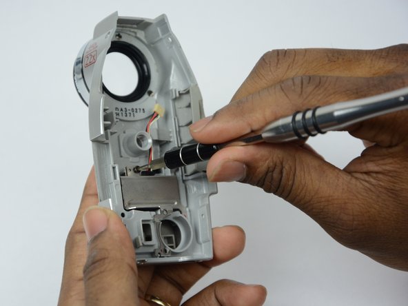 Canon ZR70MC Speaker Replacement, Speaker: crwdns2935265:08crwdnd2935265:03crwdnd2935265:03crwdne2935265:0