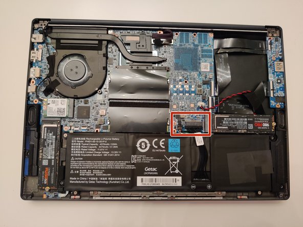 TUXEDO InfinityBook Pro 14 - Gen6 RAM Replacement, Disconnect the battery: step 2, image 1 of 3