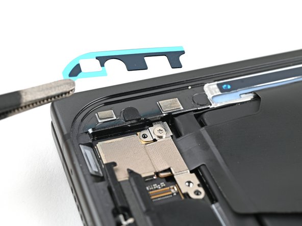 Google Pixel 9 Pro Fold Lower Board Replacement