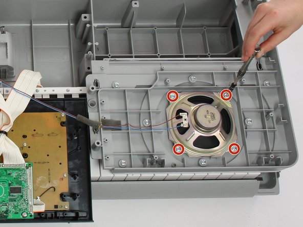 Casio WK-220 Speaker Replacement: crwdns2935265:04crwdnd2935265:02crwdnd2935265:02crwdne2935265:0