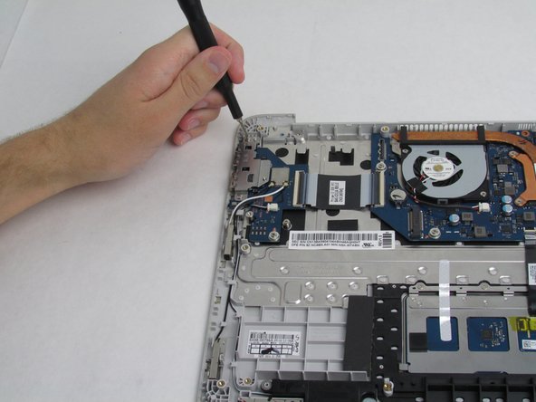 Samsung Notebook 7 Spin NP740U3MK01US Wi-Fi Card Replacement, Wi-Fi Card: step 6, image 2 of 3