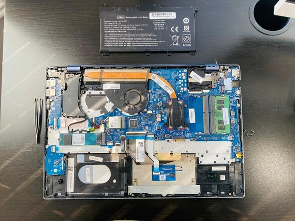 HP Pavilion 15-cs3003ca Cooling Fan Replacement: crwdns2935265:03crwdnd2935265:03crwdnd2935265:03crwdne2935265:0