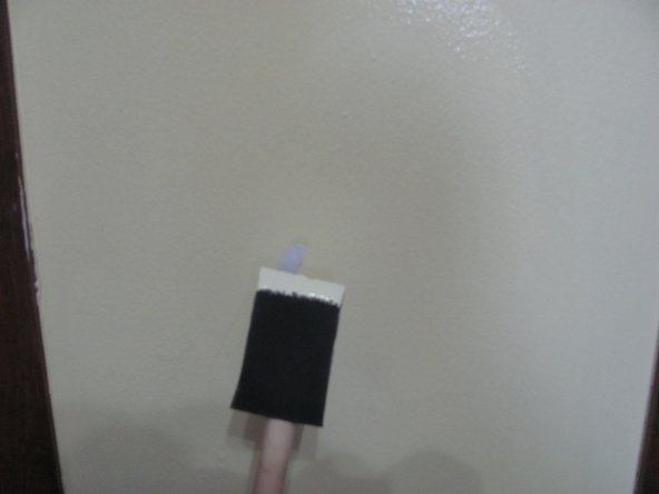 How to Patch a Small Hole in Drywall: crwdns2935265:04crwdnd2935265:03crwdnd2935265:03crwdne2935265:0