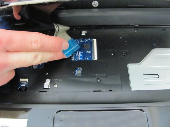 HP 2000 - 2D22DX Keyboard Assembly Replacement: crwdns2935265:010crwdnd2935265:02crwdnd2935265:03crwdne2935265:0