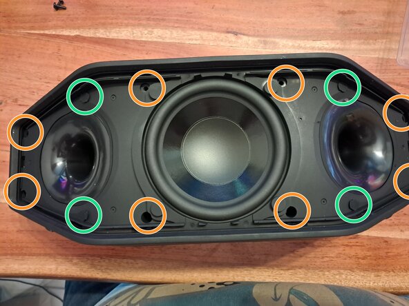 Teufel Rockster Cross battery replacement: crwdns2935265:02crwdnd2935265:02crwdnd2935265:03crwdne2935265:0