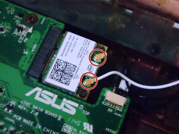 Asus U56E Laptop Screen Replacement: crwdns2935265:011crwdnd2935265:02crwdnd2935265:03crwdne2935265:0