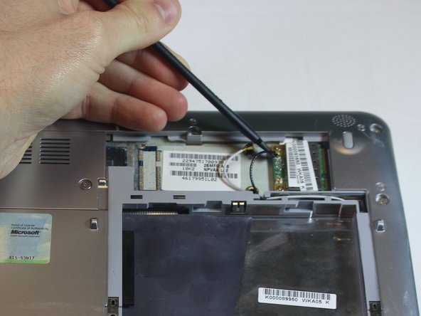 Toshiba NB305 Wifi Card Replacement: crwdns2935265:06crwdnd2935265:02crwdnd2935265:02crwdne2935265:0